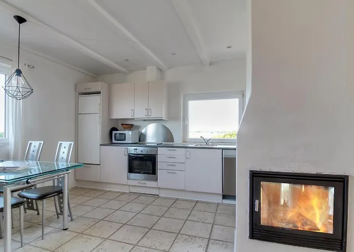 Semesterbostad Botilla - 150m From The Sea By Interhome *